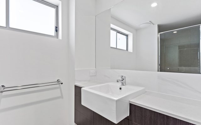 4/15 Shine Court, Birtinya QLD 4575
