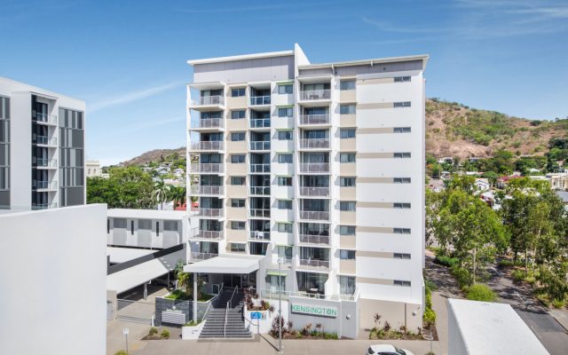 11/1-3 Kingsway Place, Townsville City QLD 4810
